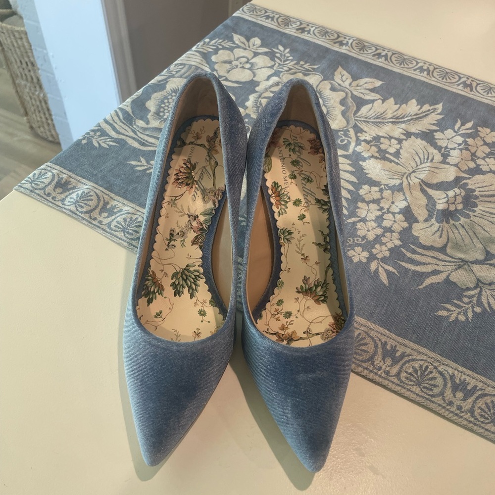 Nicola Bathie Blue Velvet Heels 7.5